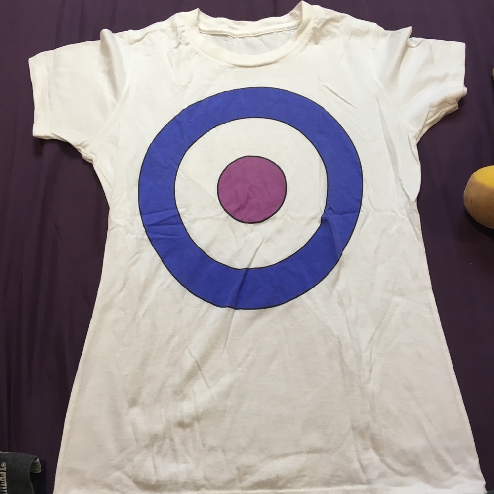 Marvel Avengers Hawkeye Symbol Tee